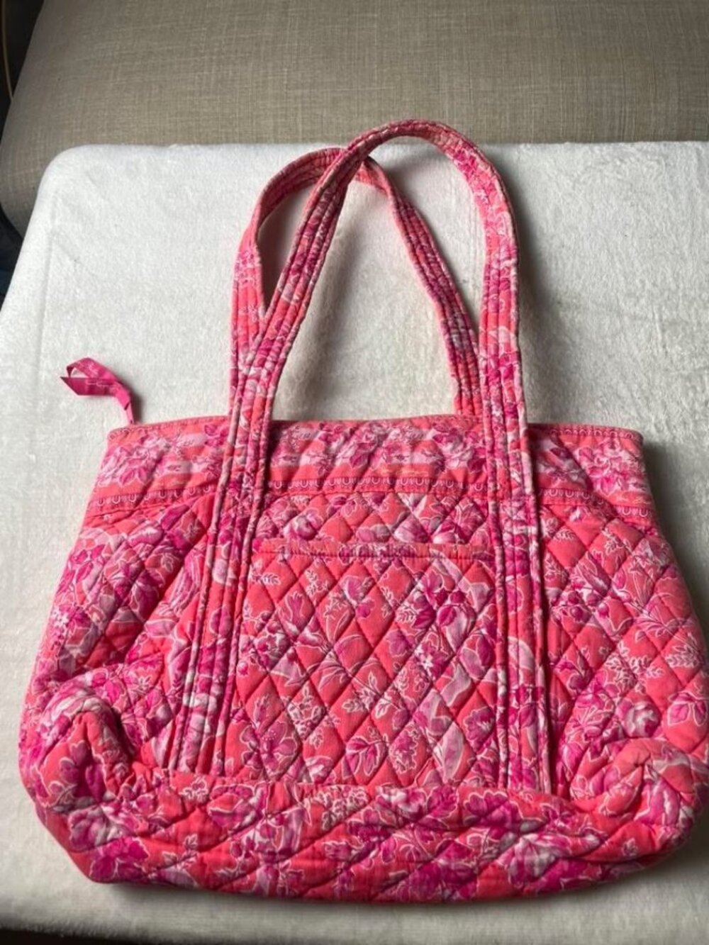 EUC Vera Bradley Hope Toile Pattern Pink Shoulder Tote